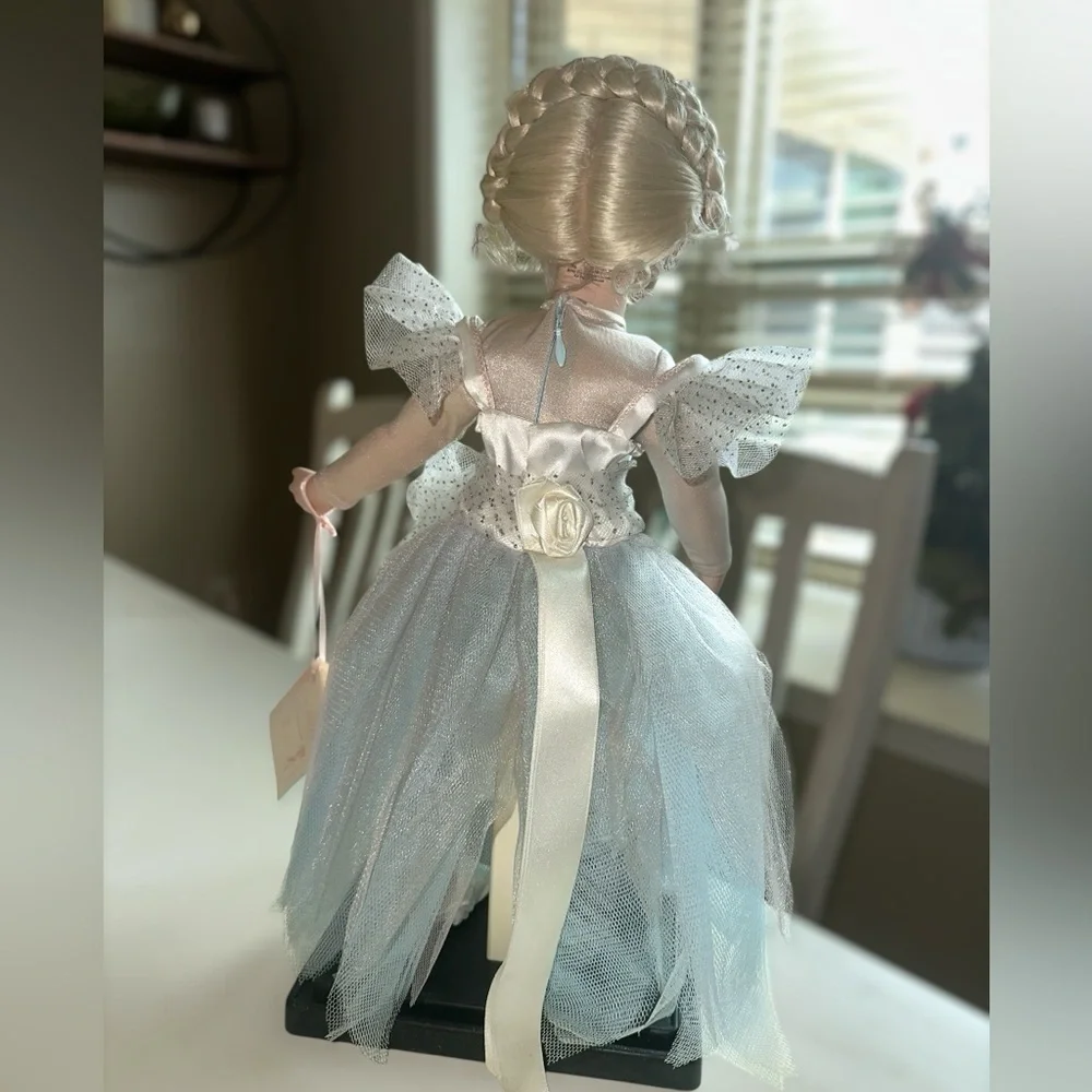 Vintage Vanessa ballerina doll sculpted by Hellen Hamilton Collection Kish 17”